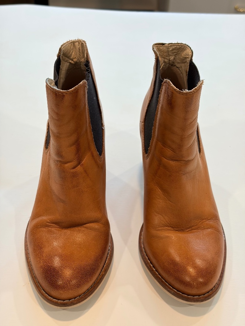 Ottsopse Handmade in Italy Leather Chelsea Ankle Boots Tan Block Heel EU 35 US 5